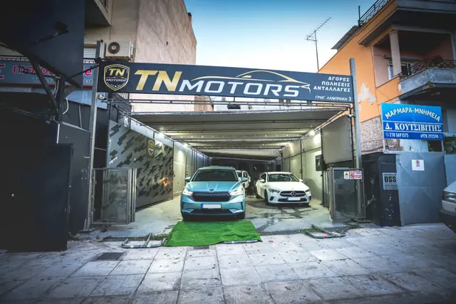 Η πρόσοψη της TN MOTORS από τον δρόμο